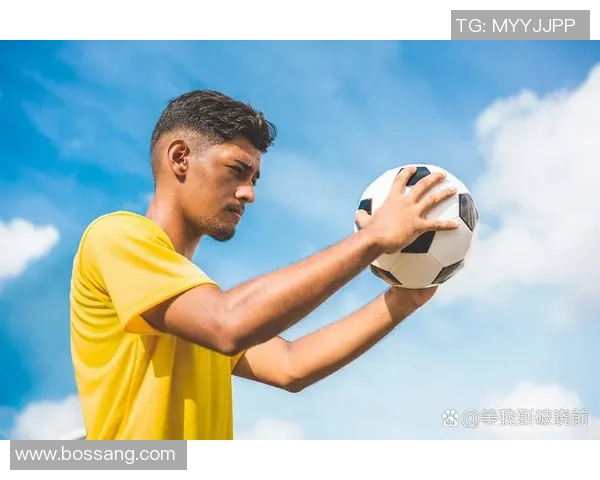 足球明星的多种称呼与昵称全解析让你了解他们的独特魅力与风采